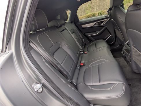 Used 2026 Jaguar F-PACE R-Dynamic S image 28