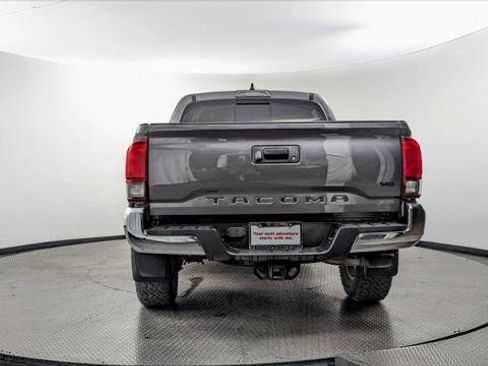 Used 2021 Toyota Tacoma SR5 image 7