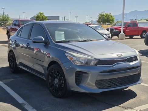 Used 2020 Kia Rio S FWD image 3