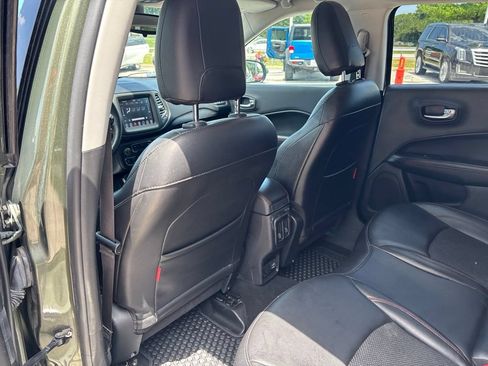 Used 2019 Jeep Compass Trailhawk AWD/4WD image 40