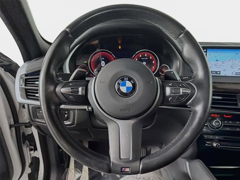 Used 2019 BMW X6 sDrive35i w/ M Sport Package RWD image 12