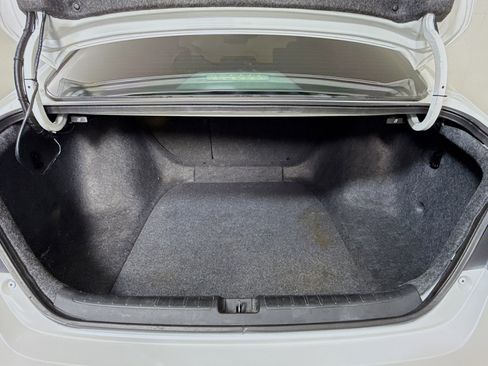 Used 2019 Honda Accord EX-L image 35