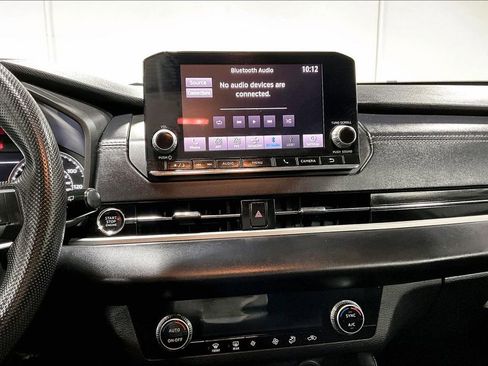 Used 2022 Mitsubishi Outlander ES FWD image 8