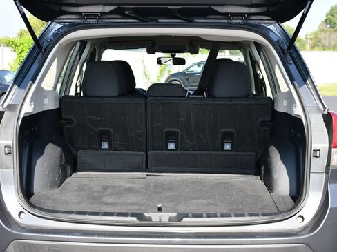 Used 2021 Subaru Forester AWD/4WD image 29