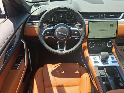 New 2026 Jaguar F-PACE R-Dynamic S AWD/4WD image 9