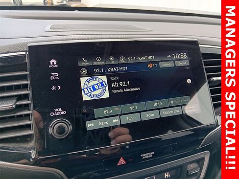 Used 2022 Honda Pilot Elite image 22