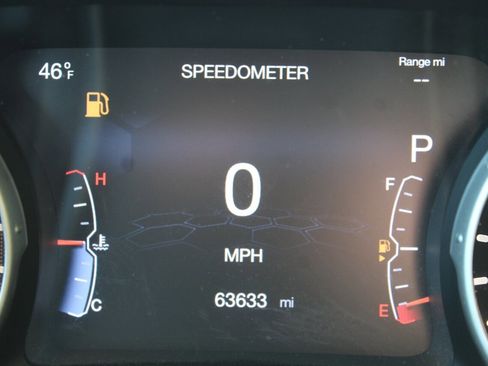 Used 2018 Jeep Compass Limited image 30