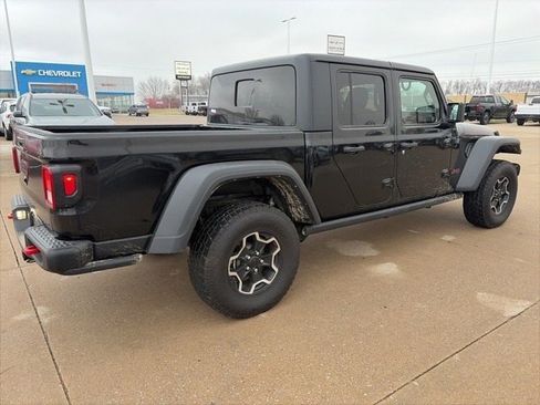 Used 2021 Jeep Gladiator Rubicon image 3