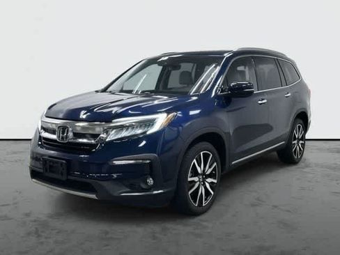 Used 2020 Honda Pilot Touring image 1
