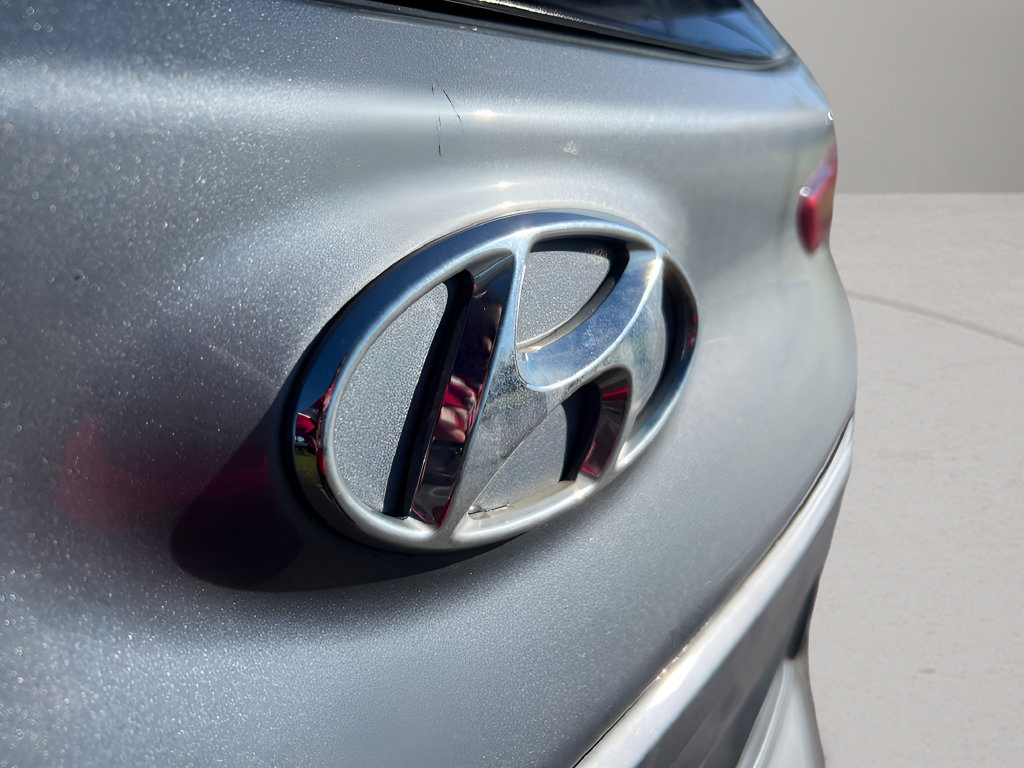 Used 2019 Hyundai Kona SEL w/ SEL Tech Package 02 FWD image 34