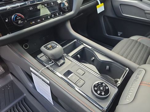 New 2026 Nissan Pathfinder Rock Creek image 30