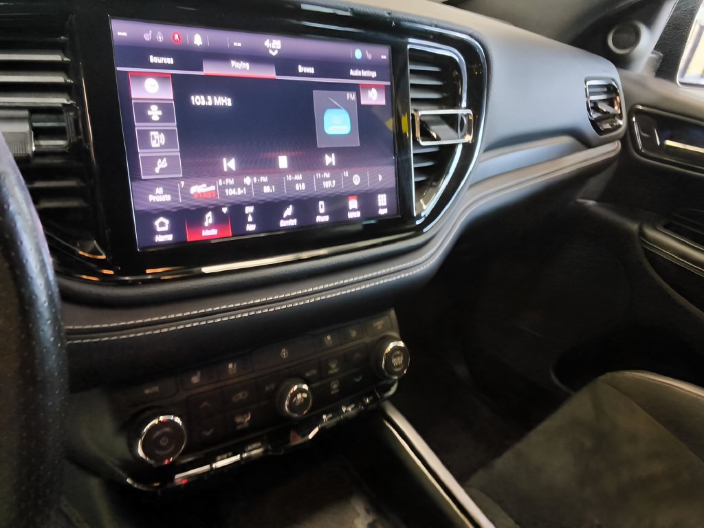 Used 2022 Dodge Durango SRT w/ Technology Group AWD/4WD image 20