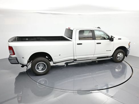 Used 2024 RAM 3500 Big Horn image 41
