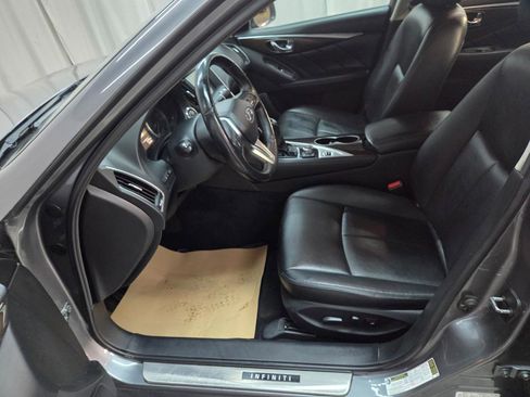 Used 2019 INFINITI Q50 Luxe w/ Essential Package (3.0T Luxe) image 16