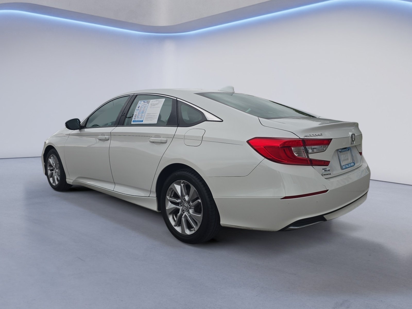 Used 2019 Honda Accord LX image 3