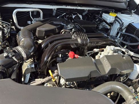 Used 2018 Subaru Outback 2.5i Limited image 19