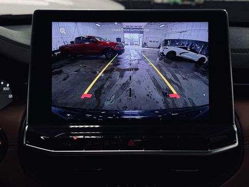 Used 2022 Jeep Compass Limited image 34