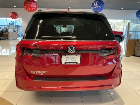 New 2026 Honda Odyssey EX-L image 18