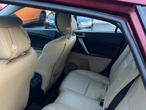 Used 2011 MAZDA MAZDA3 s Grand Touring w/ Tech Pkg image 11