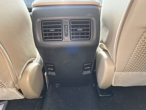 Used 2018 Toyota 4Runner SR5 Premium image 30