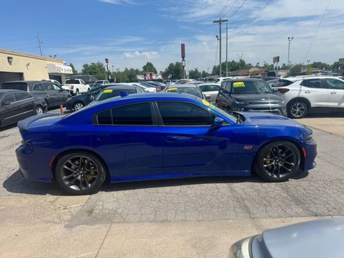 Used 2019 Dodge Charger Scat Pack w/ Plus Group RWD image 5