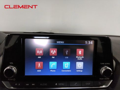 Used 2024 Nissan Sentra S image 22