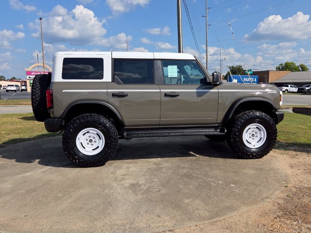 New 2026 Ford Bronco Heritage Edition AWD/4WD image 8