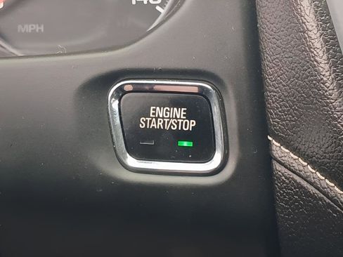 Used 2019 GMC Acadia SLE AWD/4WD image 19