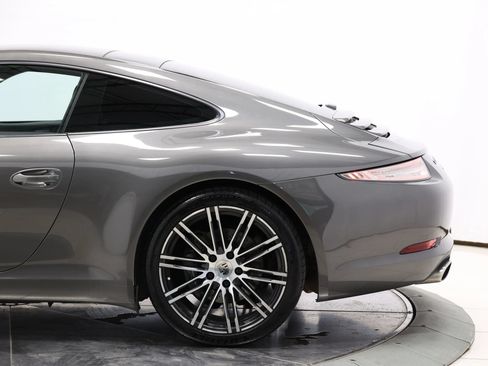 Used 2015 Porsche 911 Carrera image 9