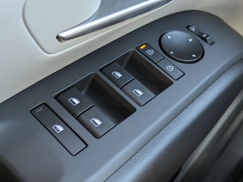 New 2026 Hyundai Tucson Blue SE image 22