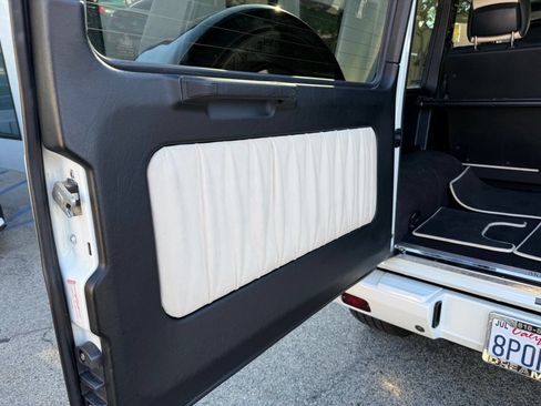 Used 2012 Mercedes-Benz G 550 G 550 AWD 4MATIC 4dr SUV image 47