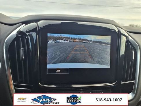 Used 2023 Chevrolet Traverse LT w/ LPO, Floor Liner Package image 25