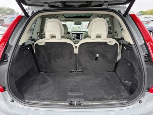 Used 2024 Volvo XC90 B6 Plus AWD/4WD image 27