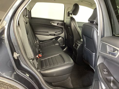 Certified 2023 Ford Edge SEL w/ Convenience Package AWD/4WD image 12