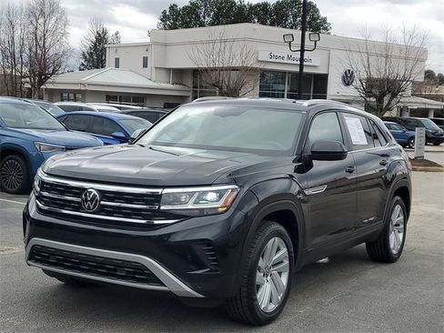 Certified 2023 Volkswagen Atlas Cross Sport SE image 31
