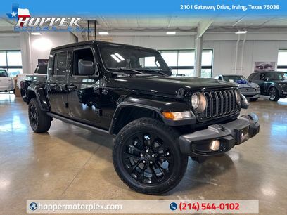 Used 2025 Jeep Gladiator Sport