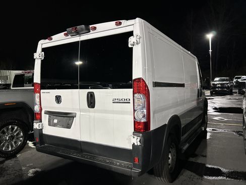 Used 2023 RAM ProMaster 2500 image 7