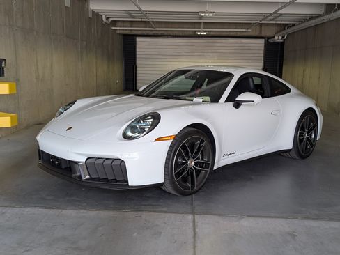 Used 2025 Porsche 911 Carrera 4 GTS image 1