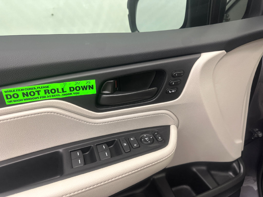 New 2026 Honda Odyssey EX-L image 12