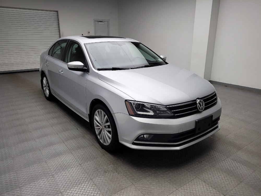 Used 2016 Volkswagen Jetta SEL w/ Lighting Package FWD image 13