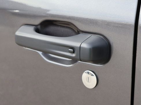 New 2026 Jeep Wrangler Unlimited Rubicon w/ Safety Group image 19