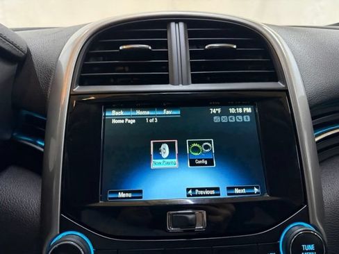 Used 2015 Chevrolet Malibu LTZ FWD image 35