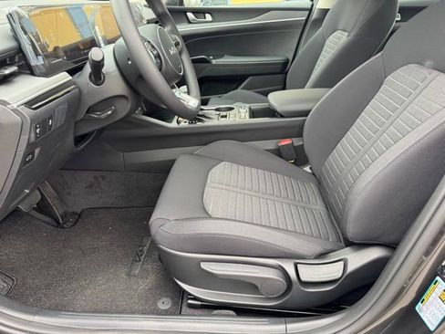 New 2026 Kia K5 LXS FWD image 15