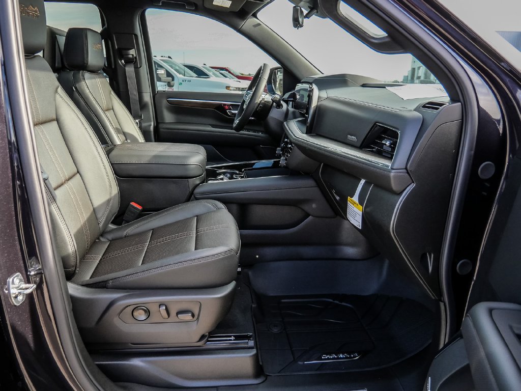 New 2027 Chevrolet Tahoe High Country AWD/4WD image 14