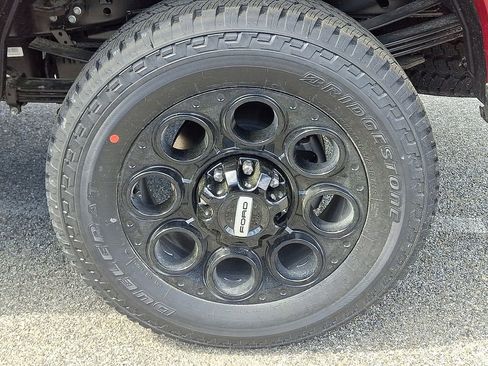 New 2026 Ford F350 XLT w/ XLT Premium Package AWD/4WD image 5