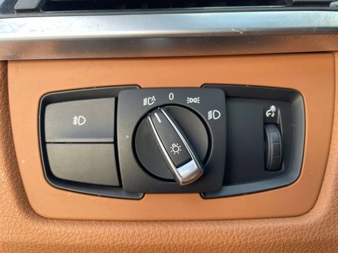 Used 2016 BMW 428i Convertible RWD image 16