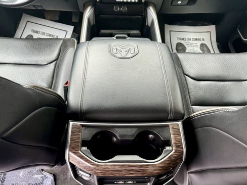 Used 2020 RAM 1500 Laramie image 14