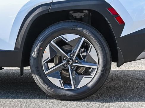 New 2026 Hyundai Tucson SEL image 10