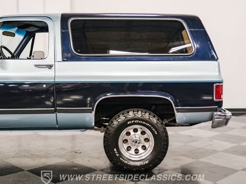 Used 1990 GMC Jimmy SLE image 24