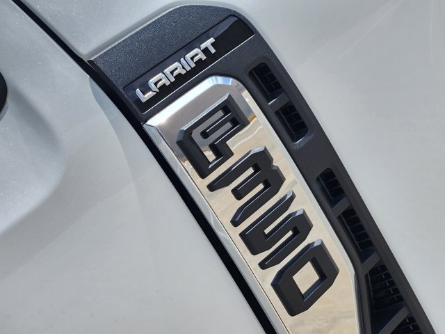 New 2026 Ford F350 Lariat w/ Lariat Premium Package AWD/4WD image 8